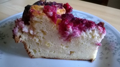 Gâteau citrons-amandes fruits rouges